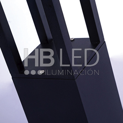 Apliqué Piso LED Exterior 80cm Negro 10W Cálido (SKU:36076) https://www.hbled.cl/wp-content/uploads/2024/10/36076-5.jpg