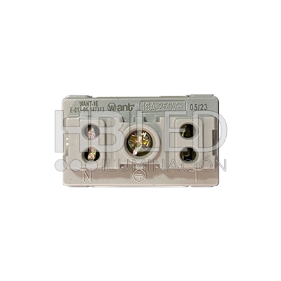 Pack 10 Módulo Tomacorriente 10/16A 250V Blanco (SKU:36109-10) https://www.hbled.cl/wp-content/uploads/2024/10/36109-sello-1.jpg