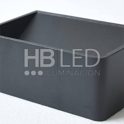 Apliqué LED Minimalista Rectangular 2*5W Luz Cálida Negro (SKU:36128) https://www.hbled.cl/wp-content/uploads/2024/10/36128-sello-2.jpg