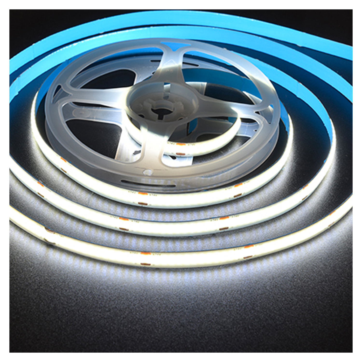 Cinta LED COB 12V 320LEDS 9.5W/M 5M  (SKU: 36319-36318-36320) https://www.hbled.cl/wp-content/uploads/2024/10/36320-36319-36318-1.jpg