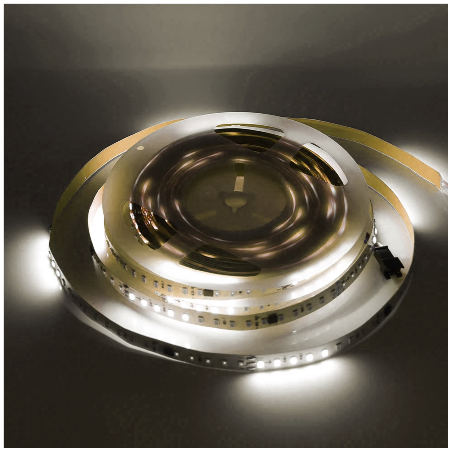 Cinta LED Decorativa Distintas Temperaturas 12V 5M 240 LEDS (SKU:36363-36365-36364) https://www.hbled.cl/wp-content/uploads/2024/10/36364-5.jpg