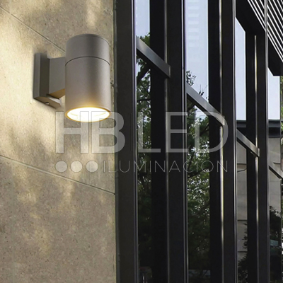 Apliqué Simple Porta GU-10 Cilindro Kapelle (SKU:72250113-72230112) https://www.hbled.cl/wp-content/uploads/2024/10/72250113-5.jpg