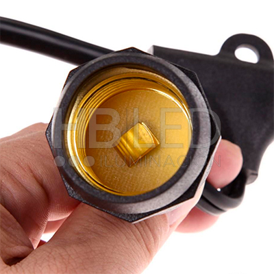 Guirnalda De Luces Led Exterior 10 Ampolletas 10m E-27 (SKU:35778) https://www.hbled.cl/wp-content/uploads/2024/10/GUIRNALDA-DE-LUCES-EXTERIOR-10-AMPOLLETAS-LED-E-27-10-M-3.jpg