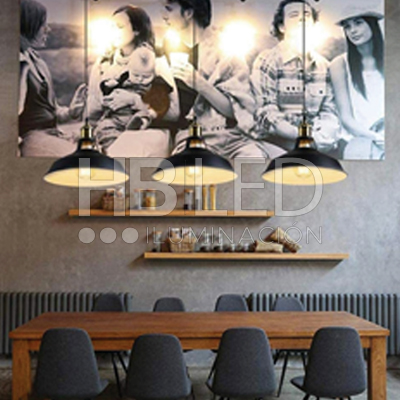 Lámpara Colgante Decorativa Industrial E-27 (SKU:35799) https://www.hbled.cl/wp-content/uploads/2024/10/Lampara-Colgante-Decorativa-Industrial-E-27-3.jpg