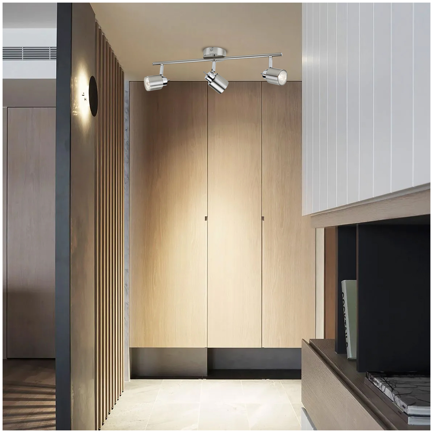Foco Philips Meranti Spotlight Gris x3 GU10 Incluye Ampolletas https://www.hbled.cl/wp-content/uploads/2024/10/PH-915005222301-C.jpg