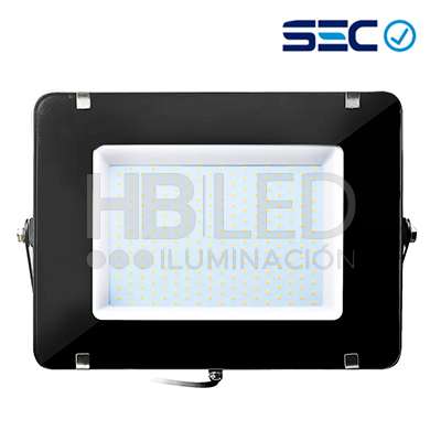 Foco Proyector De Área LED Telco Flat Pro 250W Luz Fria (SKU:30600250) https://www.hbled.cl/wp-content/uploads/2024/10/Proyector-Telco-Flat-Pro-LED-250W-2-2.jpg
