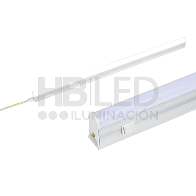 Tubo LED T5 Con Base Empavonado On/Off 9W 60cm (SKU:1234907) https://www.hbled.cl/wp-content/uploads/2024/10/tubos.jpg