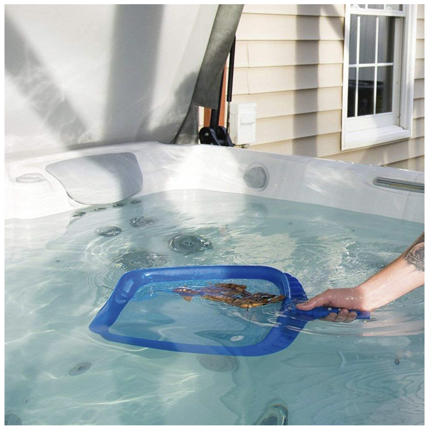 Malla Plana Grande Para Limpieza Piscina Plástico (SKU:109226) https://www.hbled.cl/wp-content/uploads/2025/04/109226-6-1.jpg
