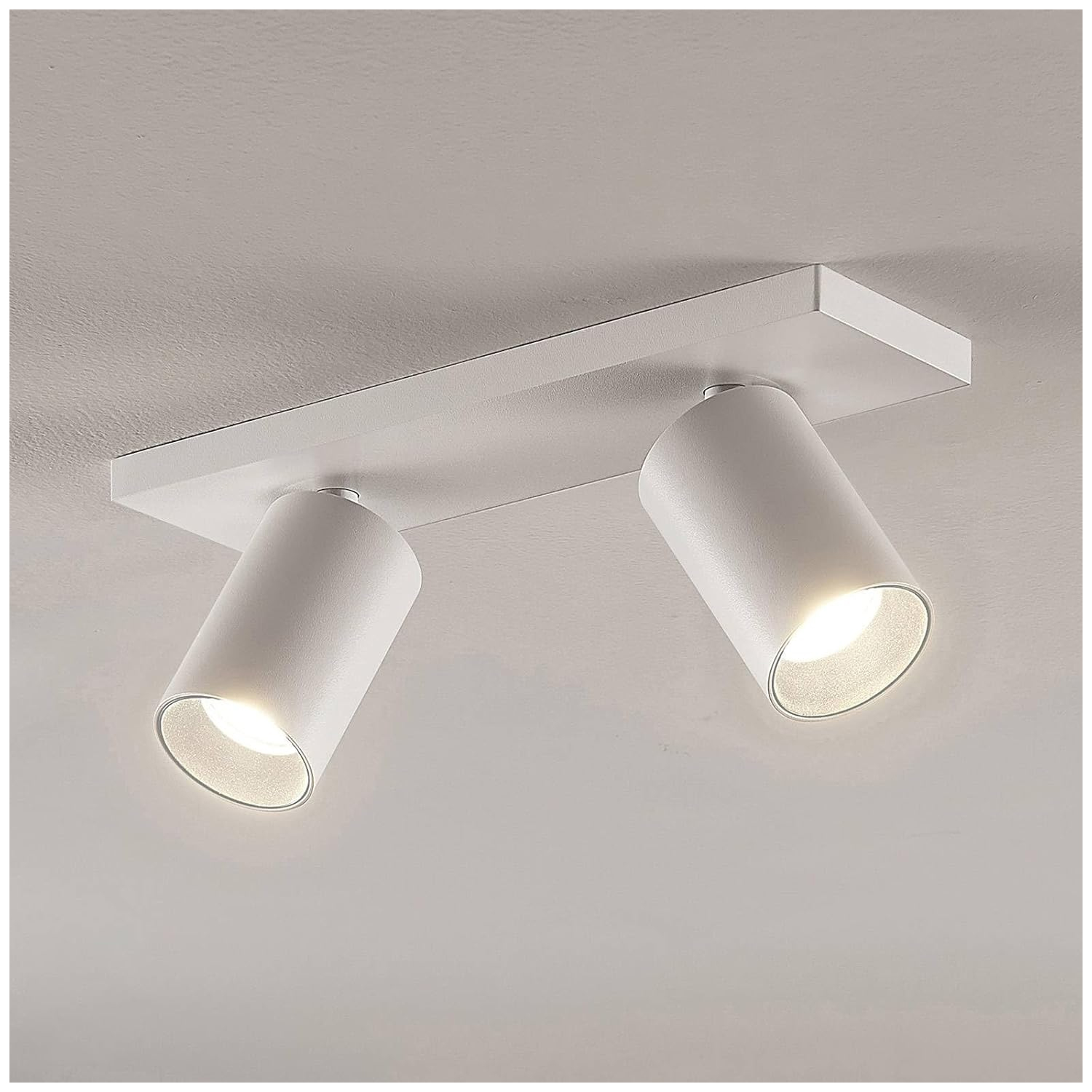 Foco Spotlight Blanco 2x Con Ampolleta 5,5W GU-10 M https://www.hbled.cl/wp-content/uploads/2025/04/3002335AGC-3002335AGF-5.jpg