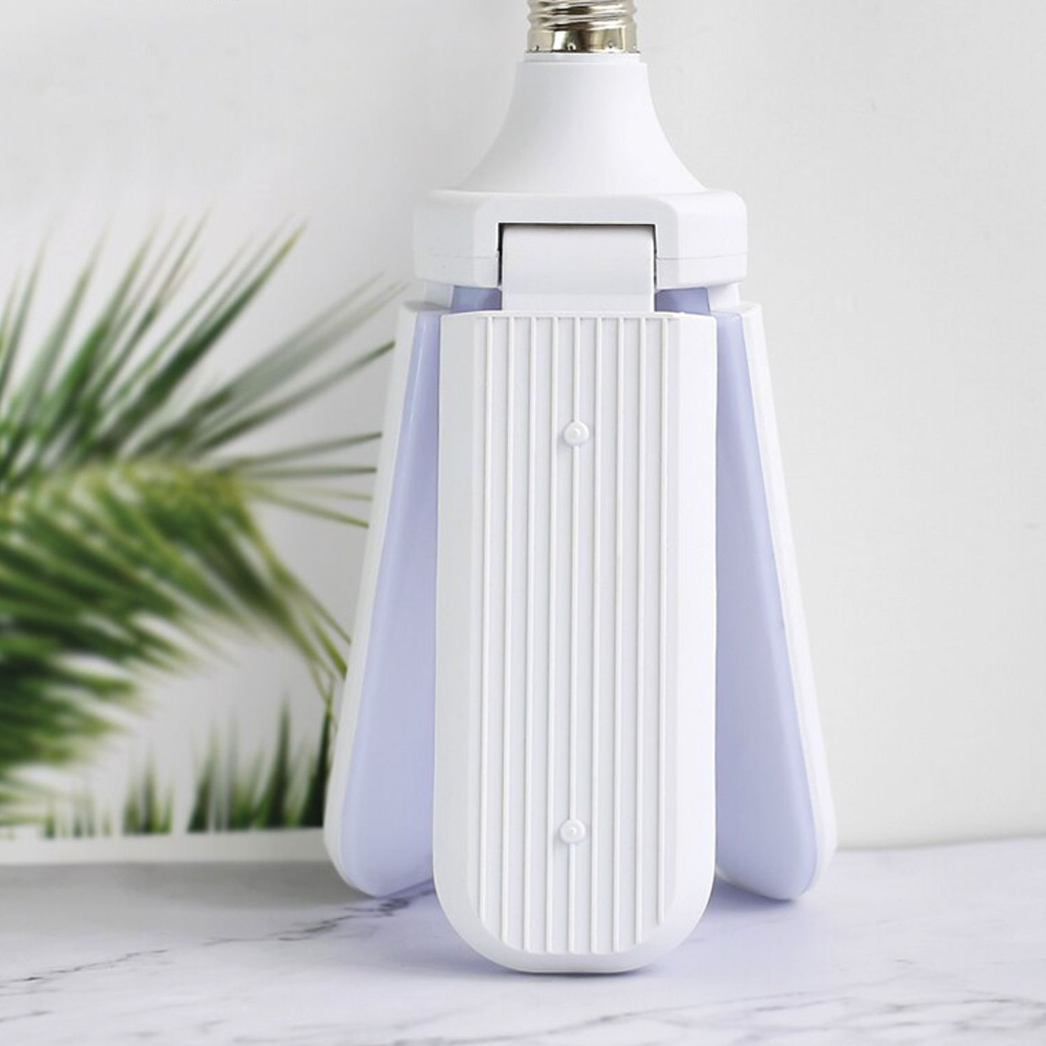 Ampolleta LED Bright Fan 3 Hélices 45W E-27 (SKU:3010700) https://www.hbled.cl/wp-content/uploads/2025/04/3010700-6.jpg