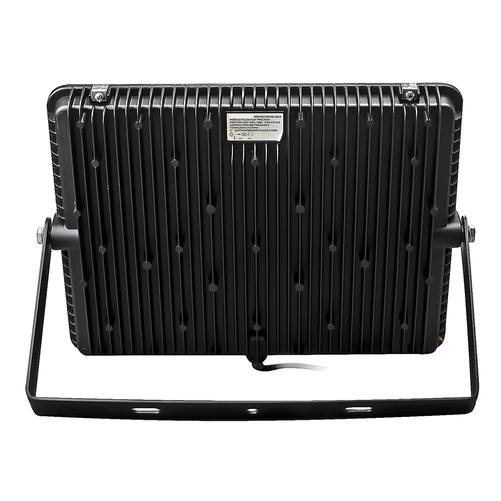 Foco Proyector De Área LED Telco Flat Pro 250W Luz Fria https://www.hbled.cl/wp-content/uploads/2025/04/30600250-3.jpeg