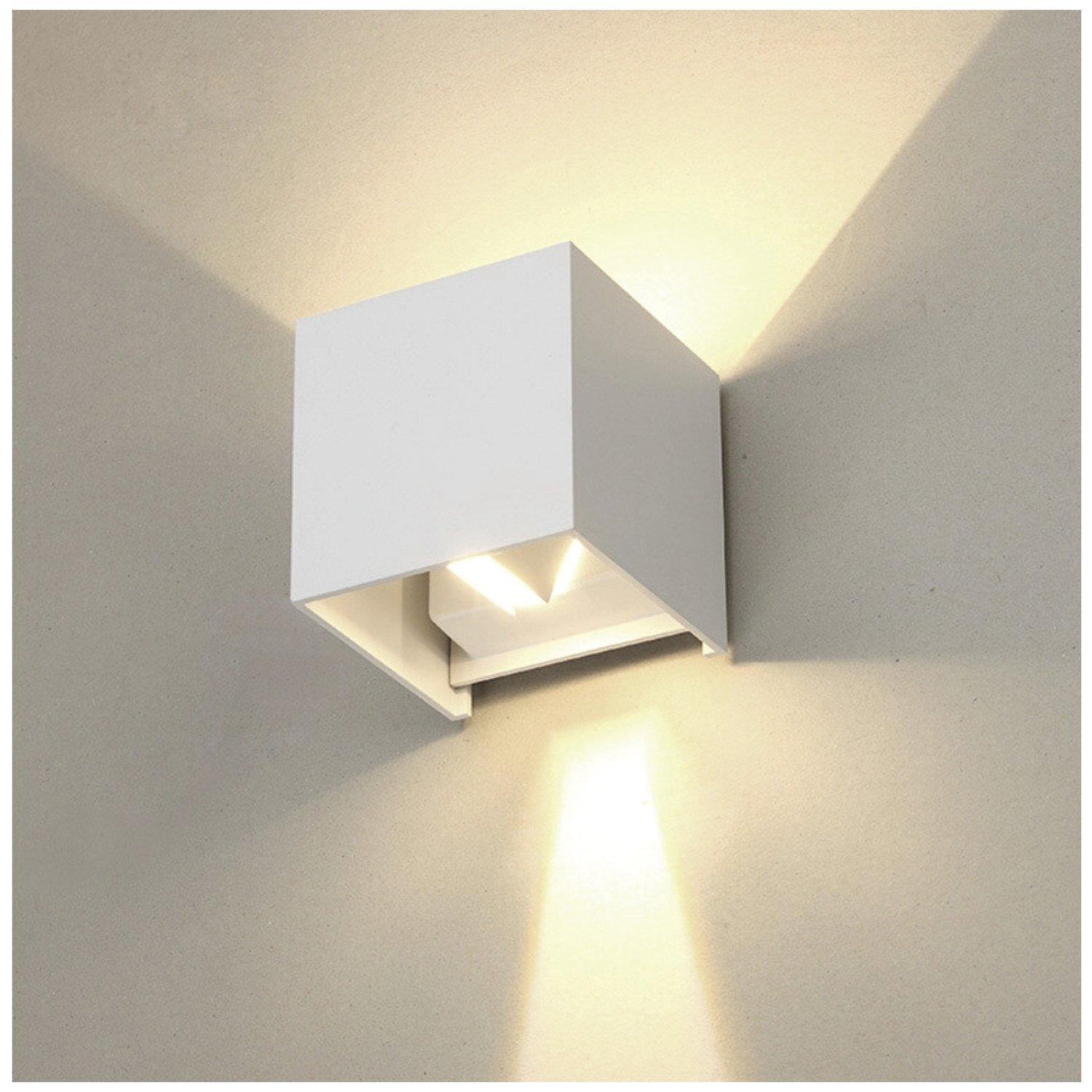 Apliqué LED Cuadrado Bidireccional 6W (SKU:34495-34616-35668) https://www.hbled.cl/wp-content/uploads/2025/04/34495-34616-35668-9.jpeg