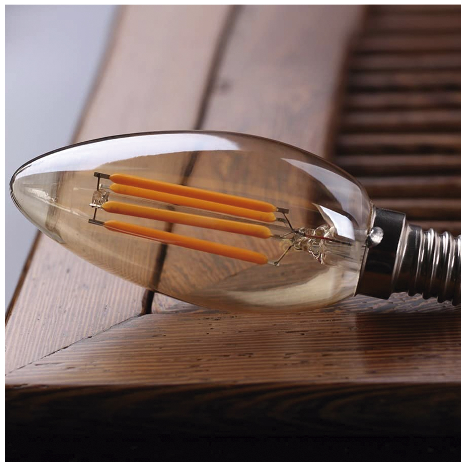 Ampolleta Filamento LED Vela E-14 4W https://www.hbled.cl/wp-content/uploads/2025/04/35039-5-1.jpg