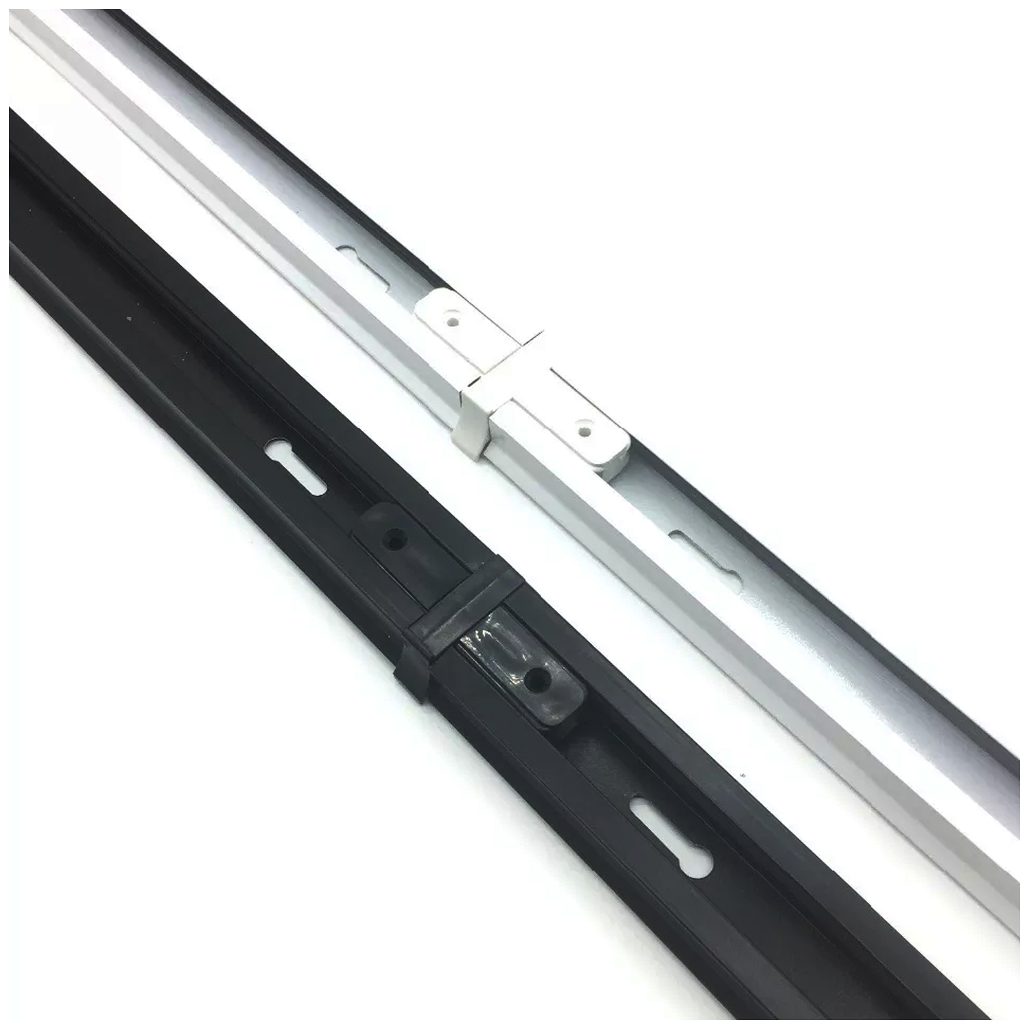 Conector Para Carril Monofásico De Iluminación LED «Recto» https://www.hbled.cl/wp-content/uploads/2025/04/35597-35596-5.jpg