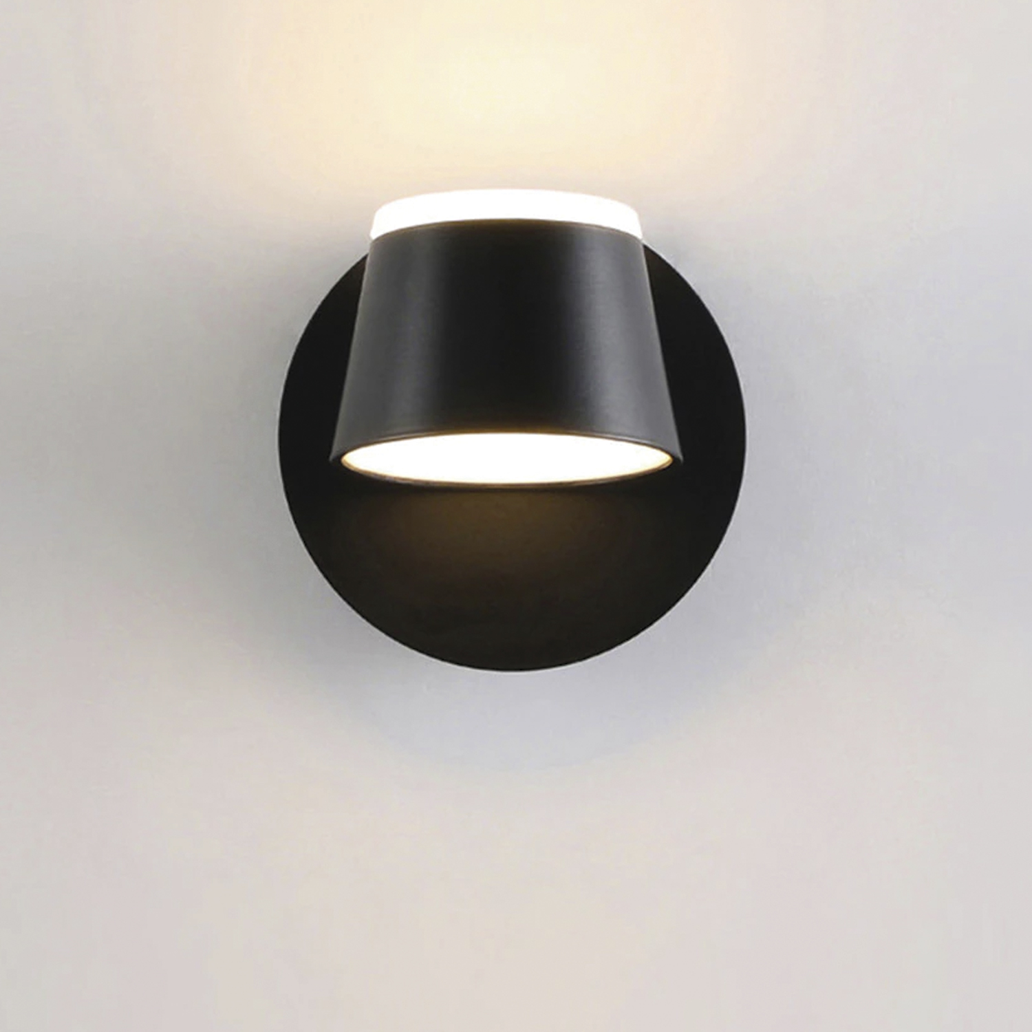 Apliqué Elegante Simple Decorativo LED Movible 5W (SKU:35714-35715) https://www.hbled.cl/wp-content/uploads/2025/04/35714-5.jpg
