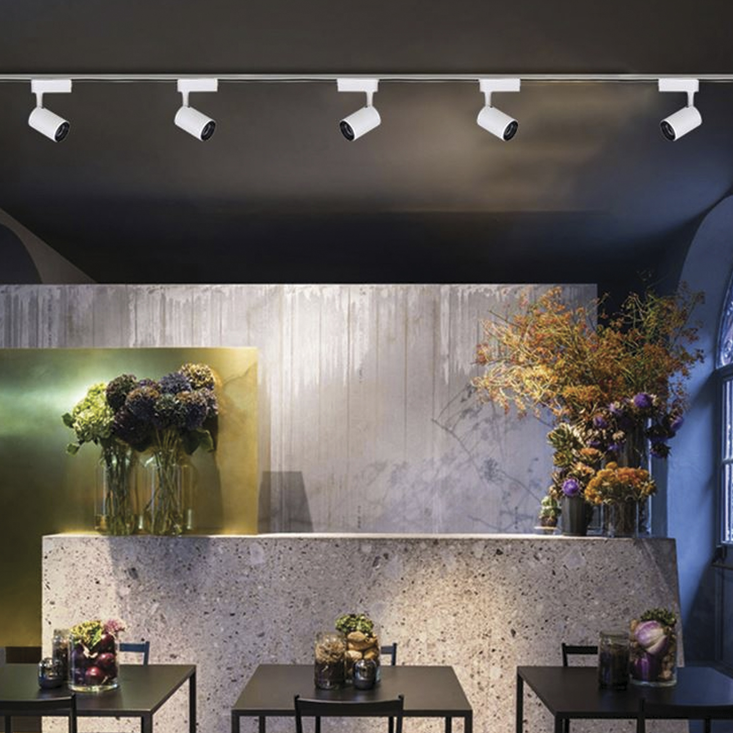 Foco Decorativo Riel 40° Trifásico 30W Cálido Blanco https://www.hbled.cl/wp-content/uploads/2025/04/35854-6.jpg