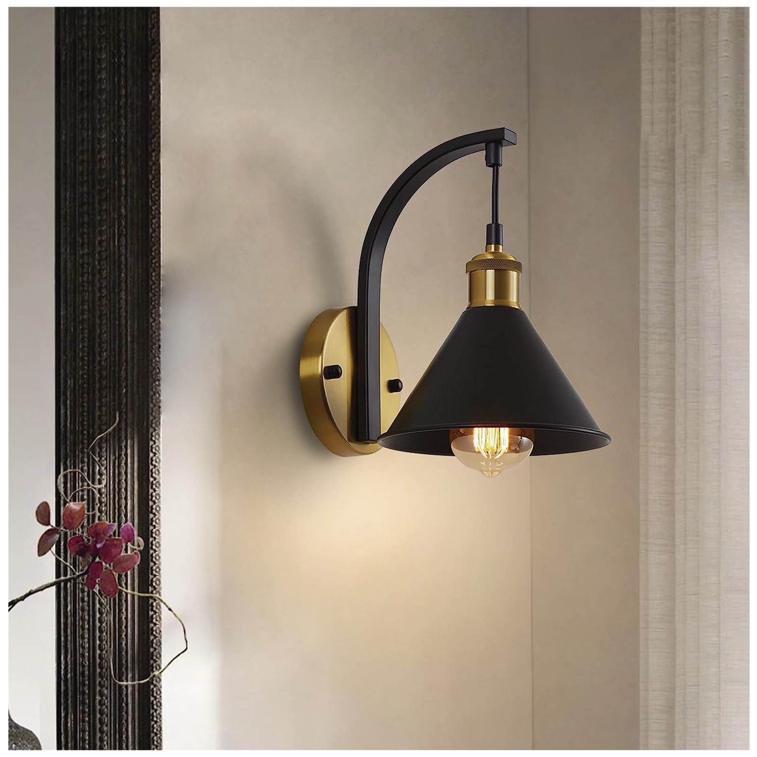 Apliqué Colgante Industrial Elegante Porta E-27 (SKU:36066) https://www.hbled.cl/wp-content/uploads/2025/04/36066-3-1.jpg