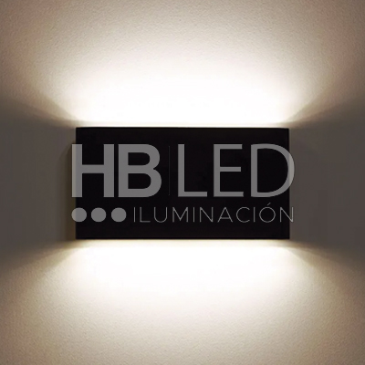 Apliqué LED Cuadrado 12W Cálido Negro (SKU:36131) https://www.hbled.cl/wp-content/uploads/2025/04/36131-3.jpg