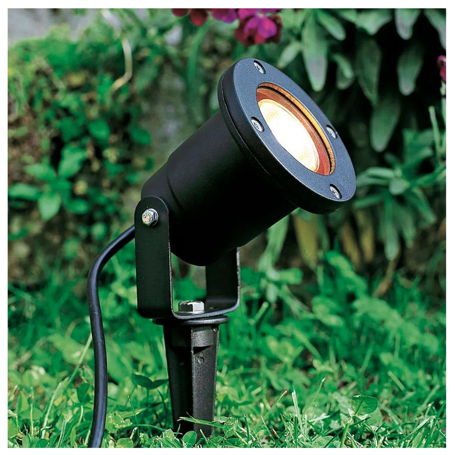 Foco Estaca Exterior Porta GU-10 Negro https://www.hbled.cl/wp-content/uploads/2025/04/36140-4.jpg