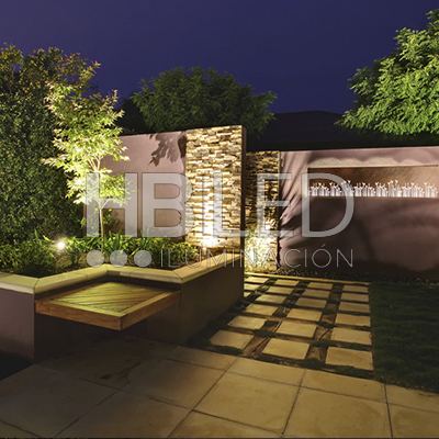 Foco Lámpara Jardín Estaca Porta GU-10 Negro (SKU:36141) https://www.hbled.cl/wp-content/uploads/2025/04/36141-sello-3.jpg
