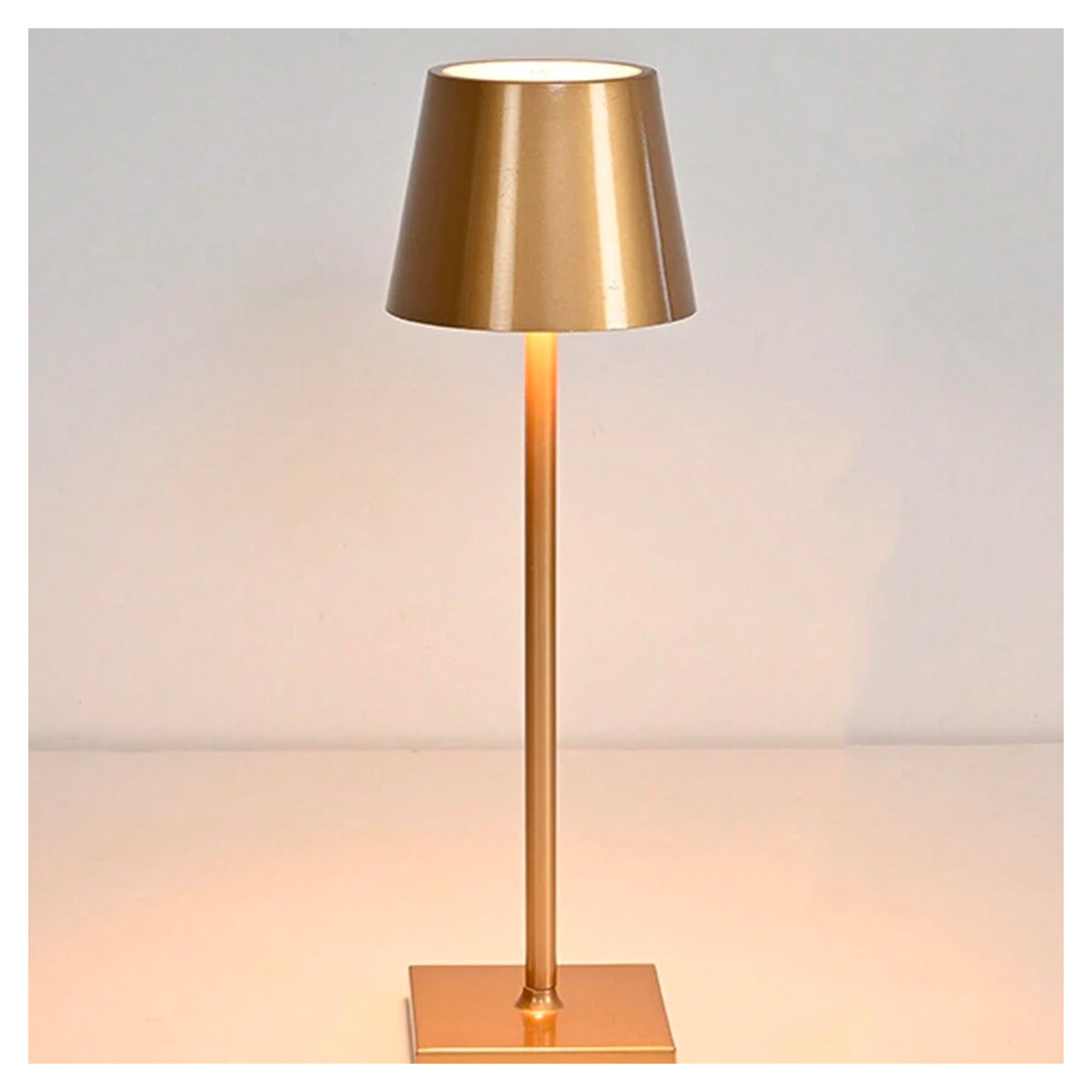 Lampara de Mesa LED táctil, inalámbrica y recargable https://www.hbled.cl/wp-content/uploads/2025/04/36350-5.jpg
