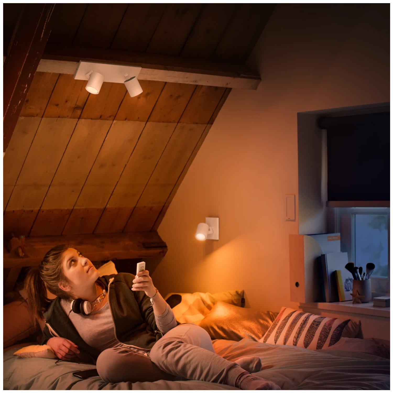 Foco Spot LED «Track Light» 2xGU10 Blanco Incluye Ampolletas https://www.hbled.cl/wp-content/uploads/2025/04/36411-7.jpg