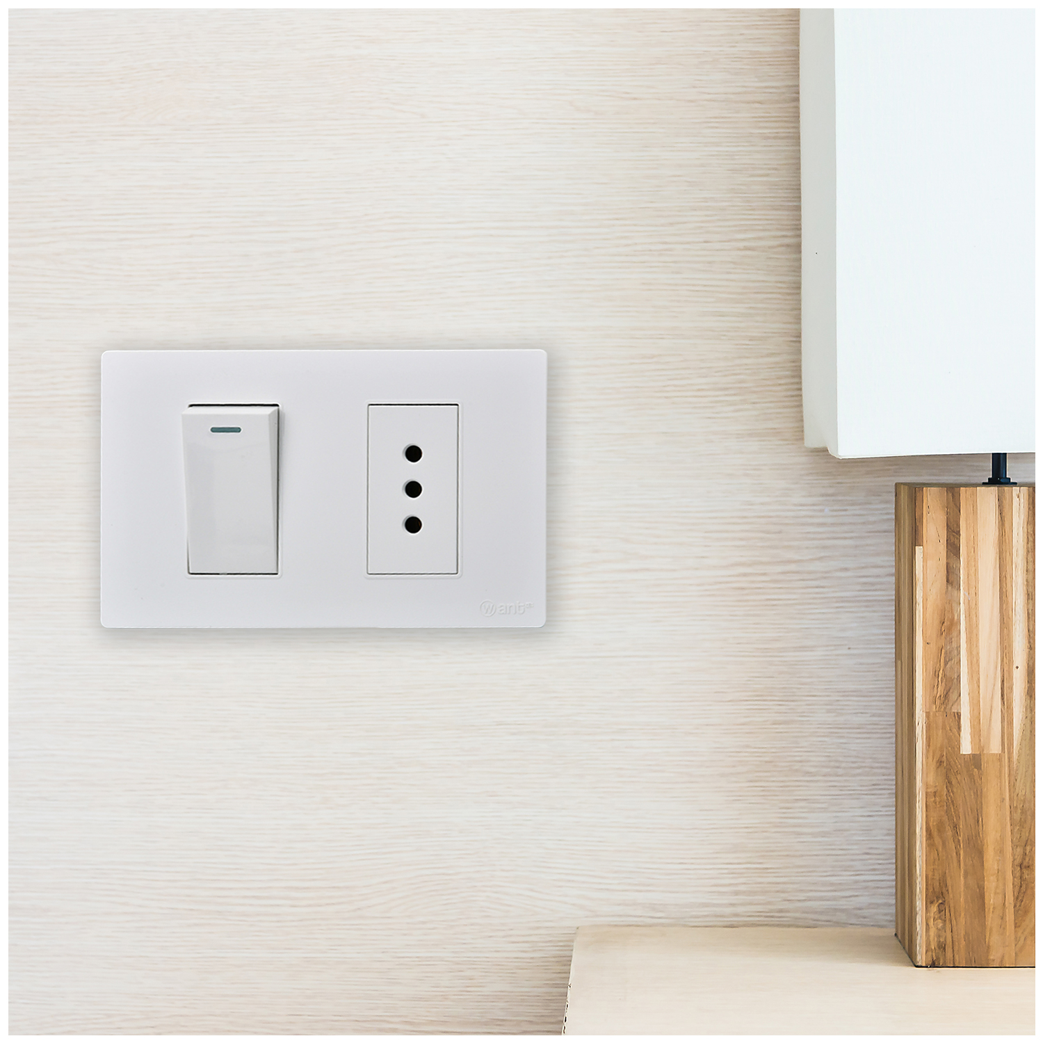 Pack 10 Interruptor 1* 9/12 16A y Tomacorriente 1* 10A https://www.hbled.cl/wp-content/uploads/2025/04/36447-6.jpg
