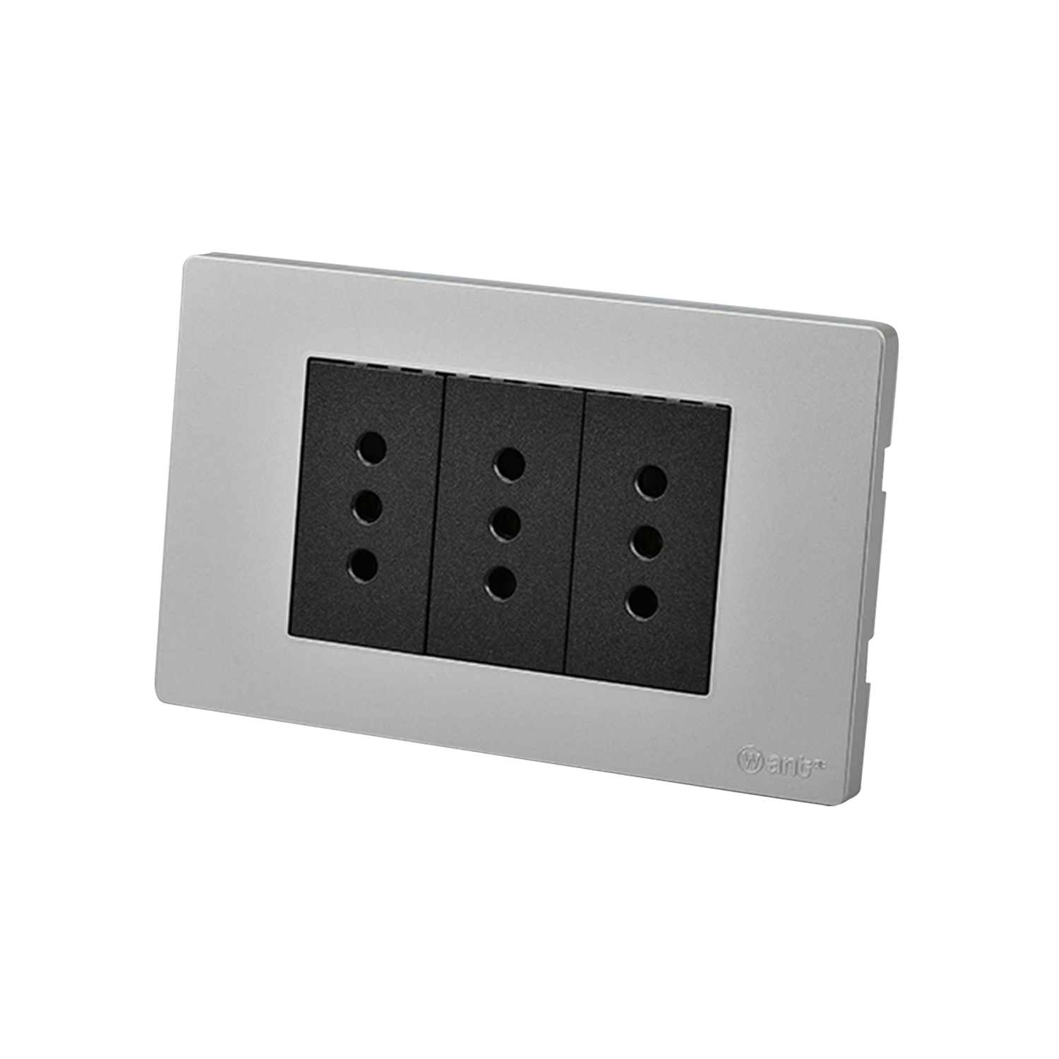 Pack 10 Tomacorriente Triple Metálico 10A https://www.hbled.cl/wp-content/uploads/2025/04/36462-1.jpg