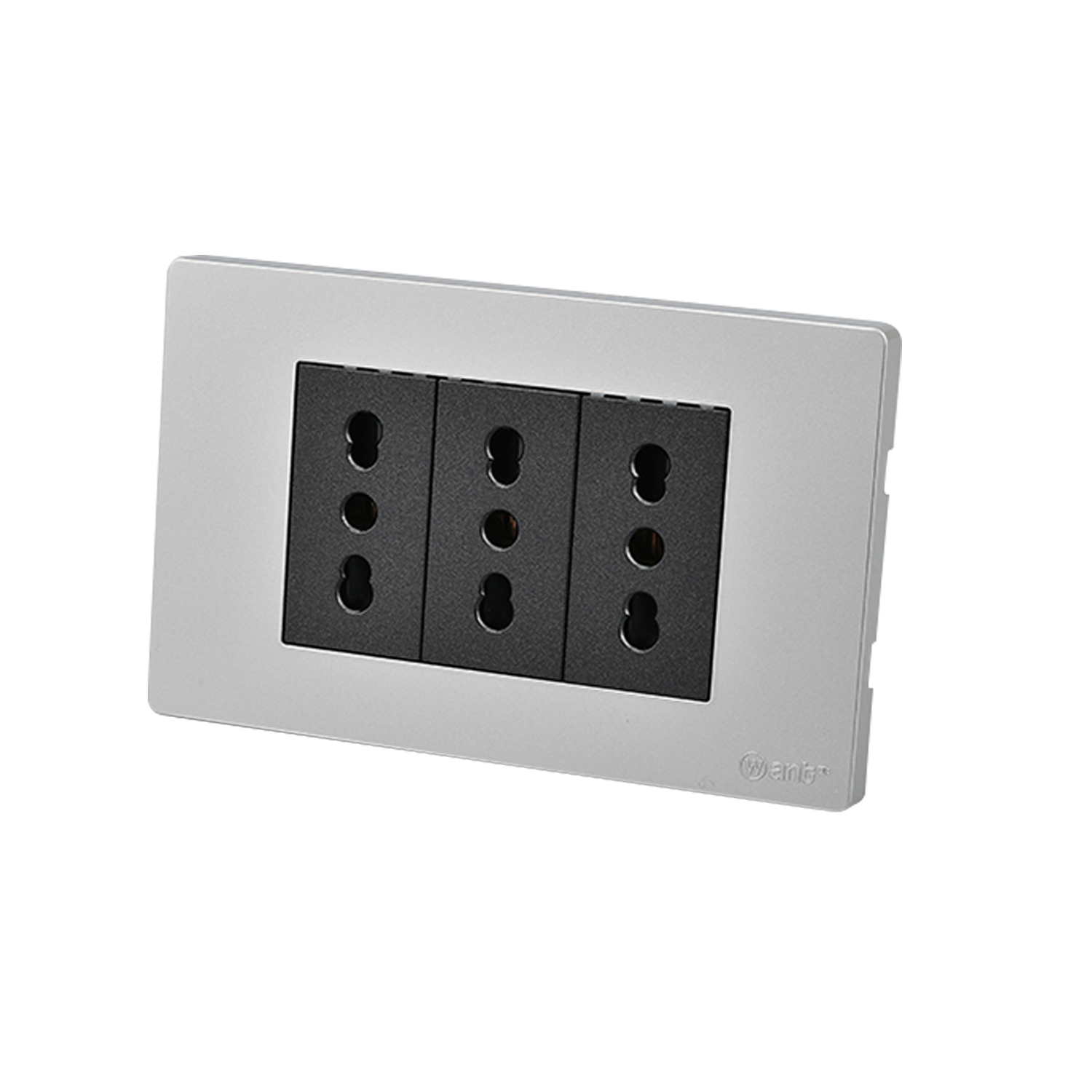 Pack 10 Tomacorriente Triple Metálico 16A https://www.hbled.cl/wp-content/uploads/2025/04/36465-1.jpg
