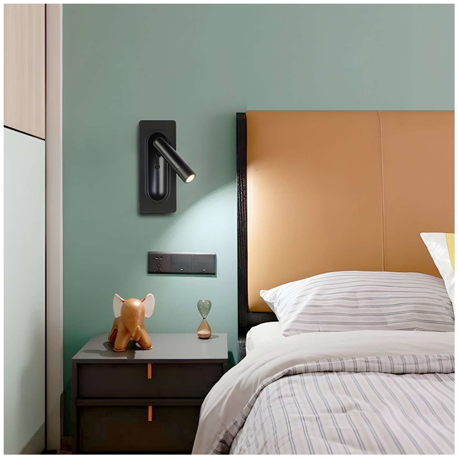 Apliqué Lector LED Uni 3W – Luz Cálida https://www.hbled.cl/wp-content/uploads/2025/04/36581-10.jpg