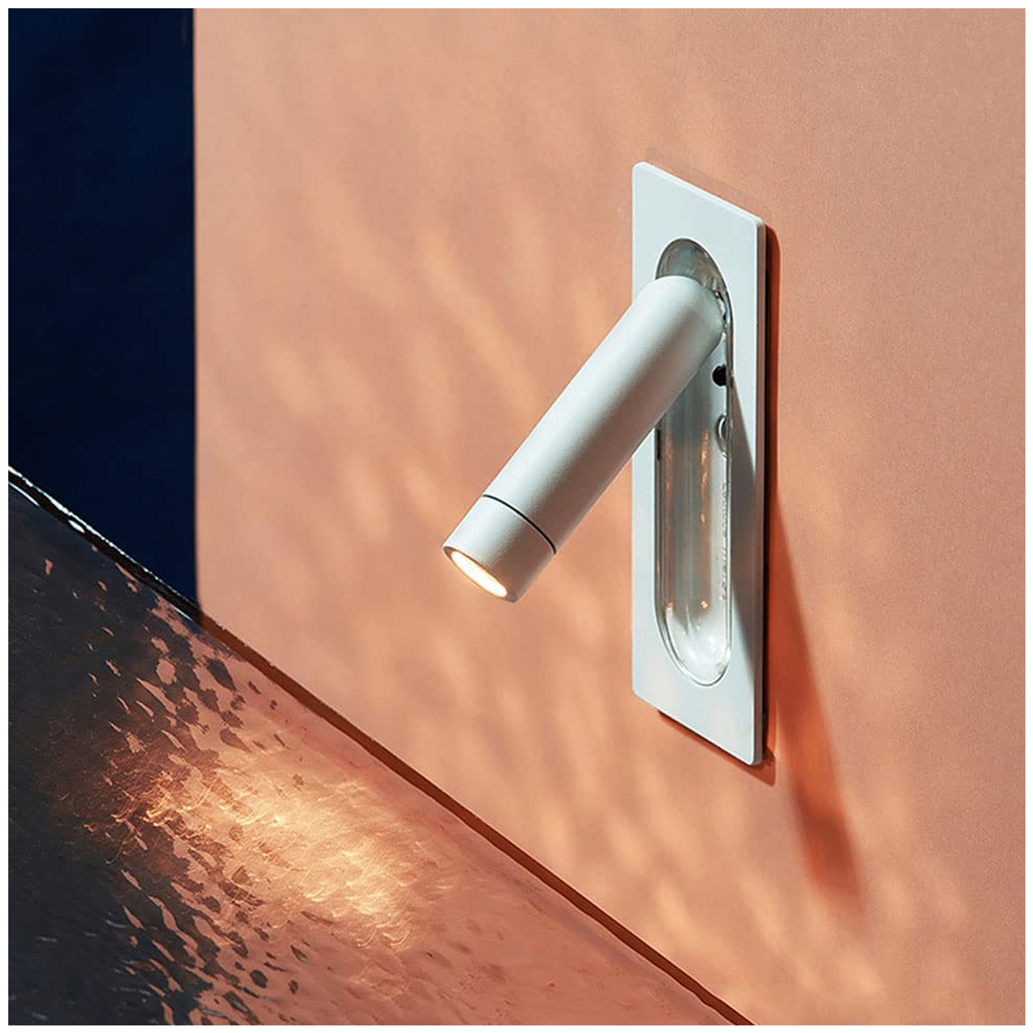 Apliqué Lector LED Uni 3W – Luz Cálida https://www.hbled.cl/wp-content/uploads/2025/04/36582-8.jpg