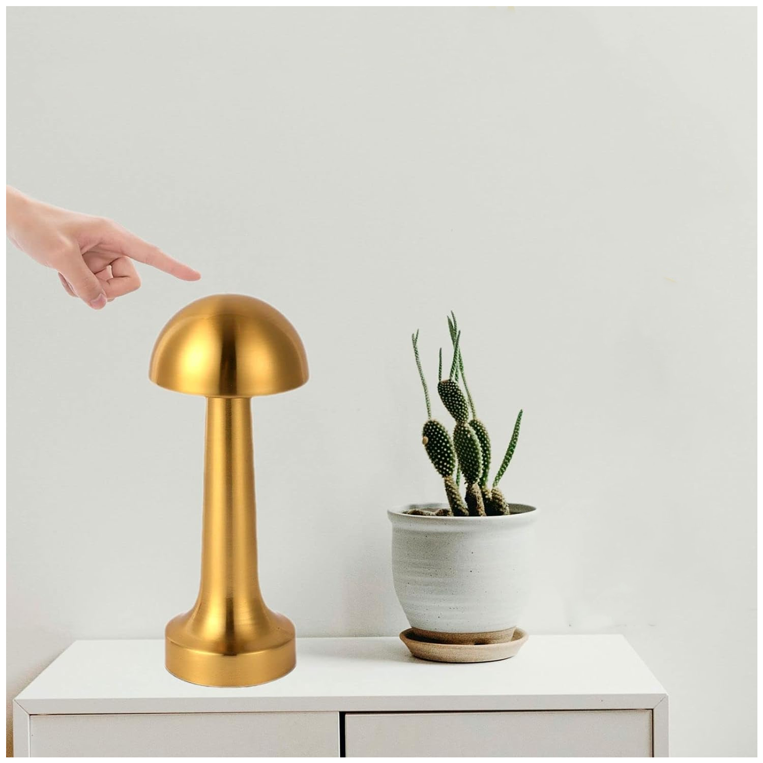 Lámpara de Mesa LED Recargable «Mushroom LED» Dimeable https://www.hbled.cl/wp-content/uploads/2025/04/36595-6.jpg