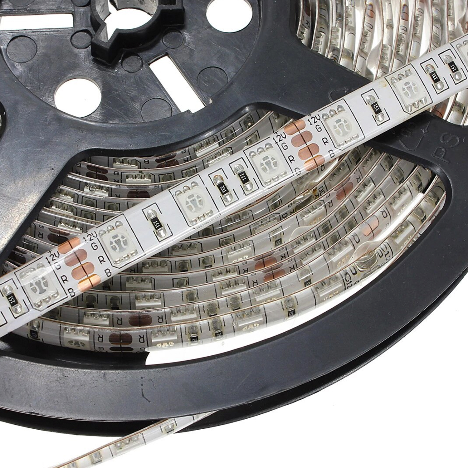 Cinta LED Con Control 5m 60Leds RGB (QIAN0962) https://www.hbled.cl/wp-content/uploads/2025/04/Cinta-Led-Rgb-5-Metros-3.jpg