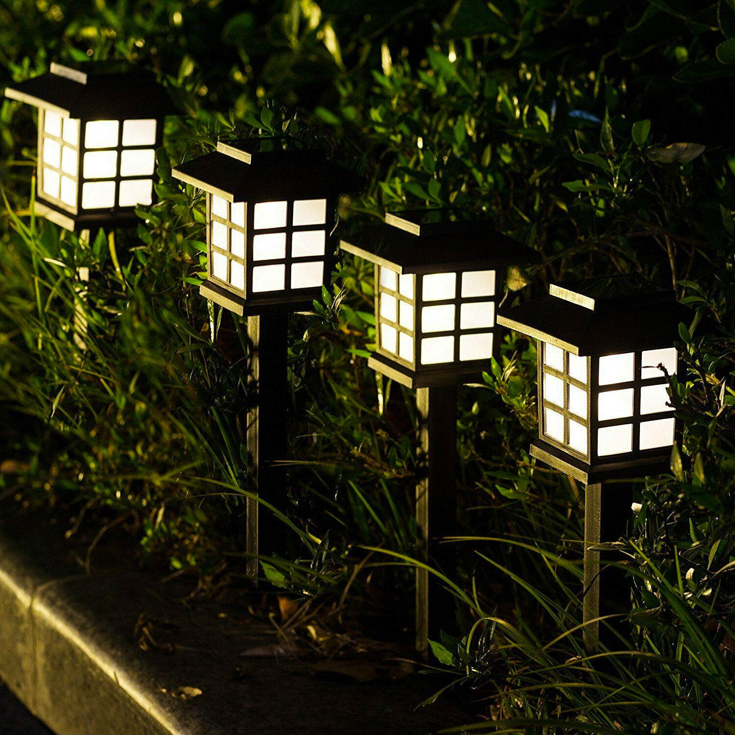 Pack 2 Farol Estaca Carga Solar Especial Jardín (SKU:HB00083) https://www.hbled.cl/wp-content/uploads/2025/04/FAROL-ESTACA-CARGA-SOLAR-ESPECIAL-JARDIN-7.jpg
