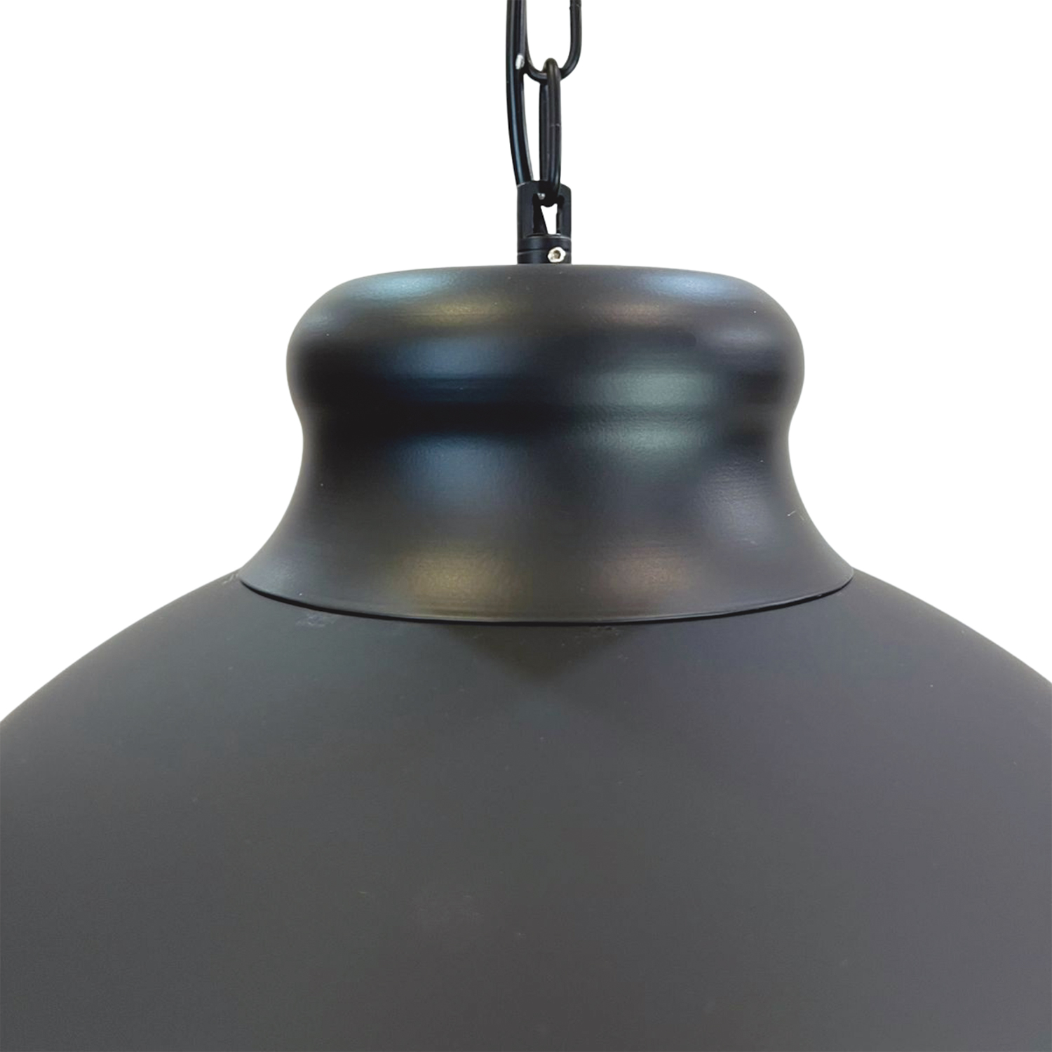 Lámpara Colgante E-27 Con Cadena Negro Con Dorado https://www.hbled.cl/wp-content/uploads/2025/04/lc0145-4.jpg